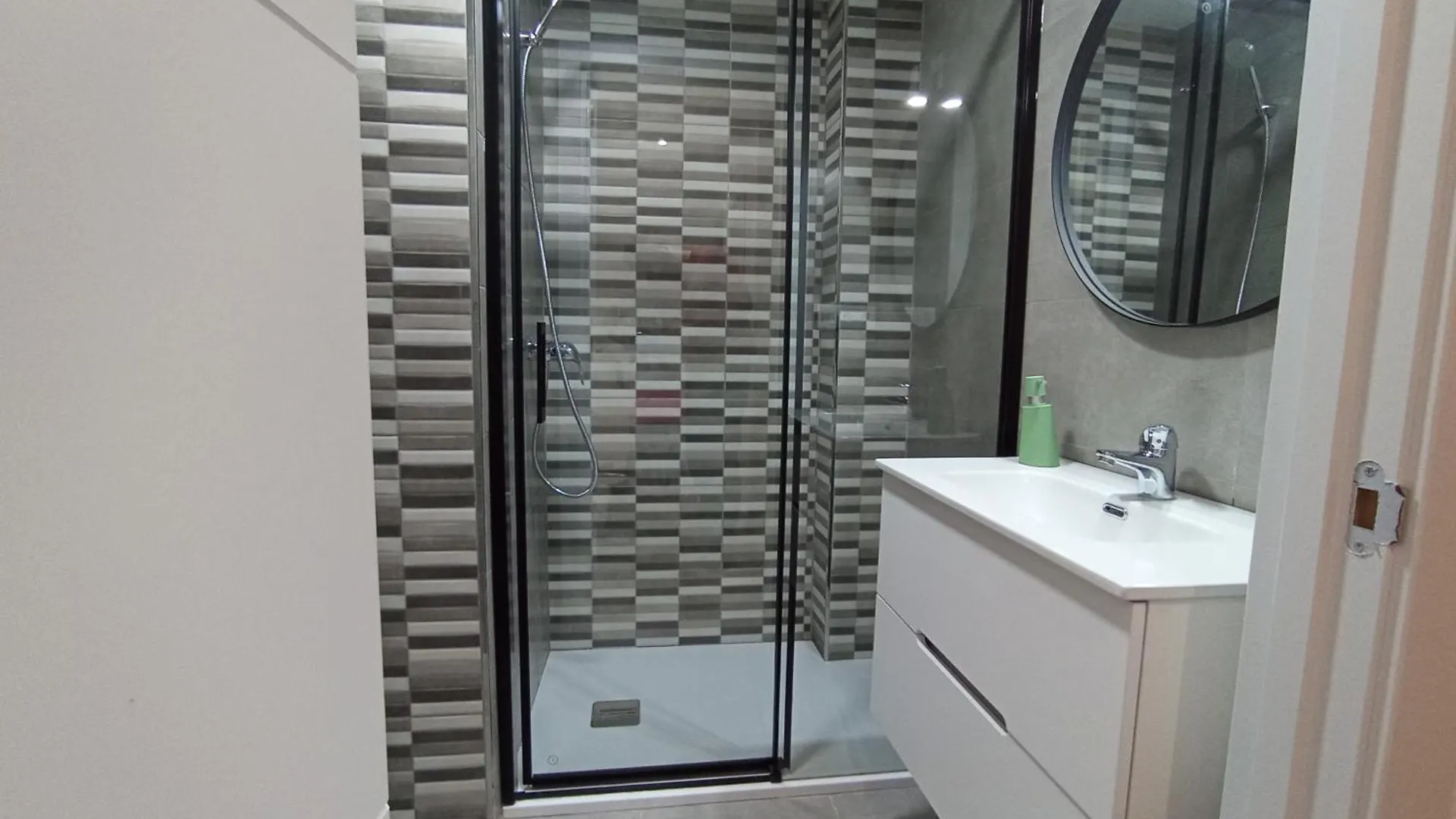 Occa City Center Suite & Apartment 马拉加 0*,  西班牙